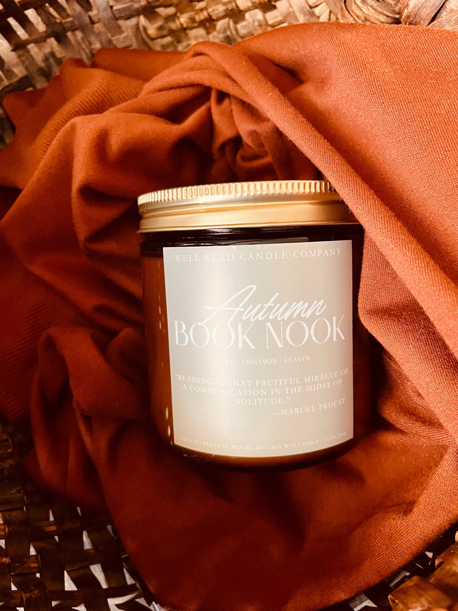 autumn fall soy candle bookish apple leaves