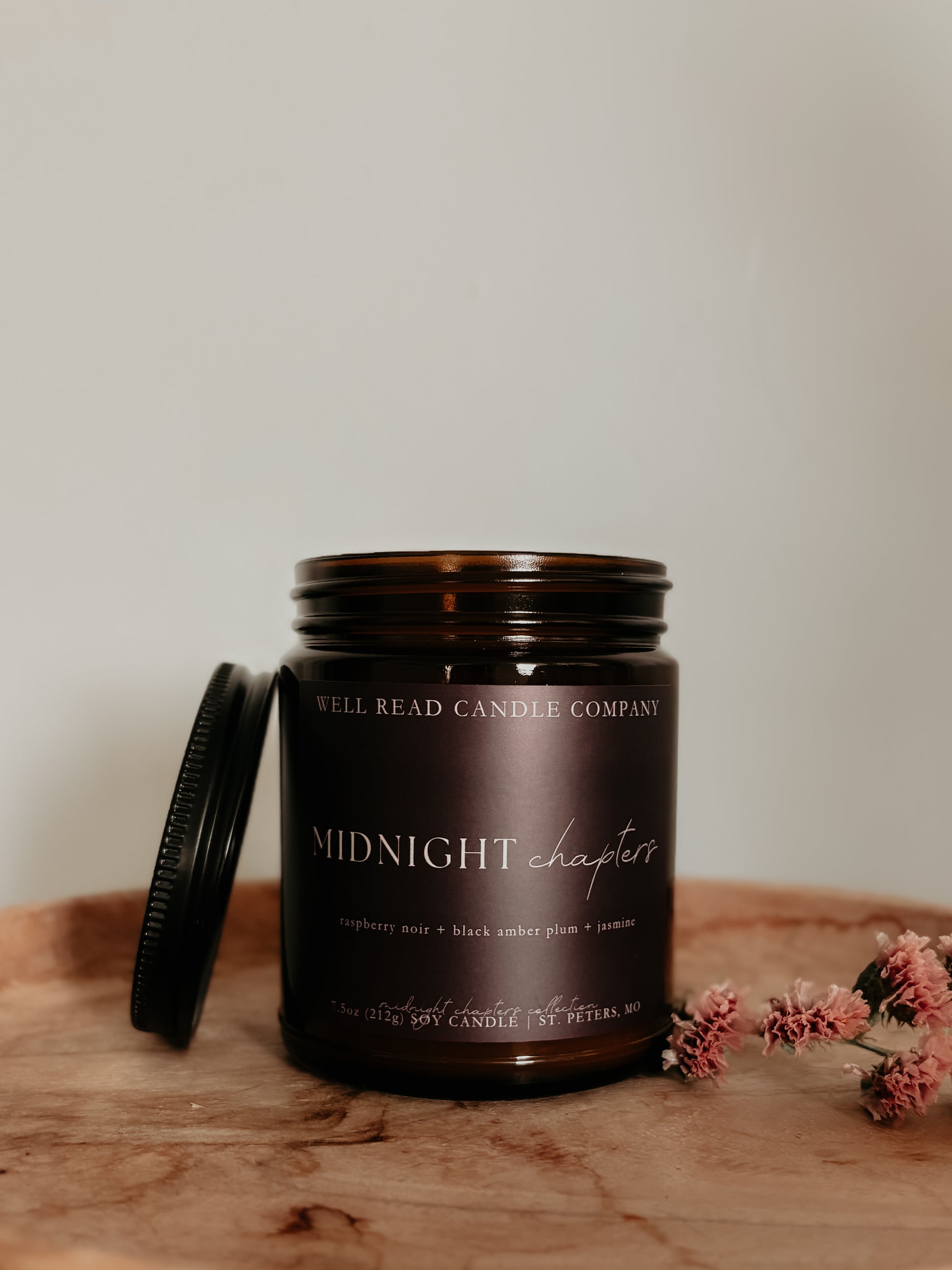 late night readers candle fruity